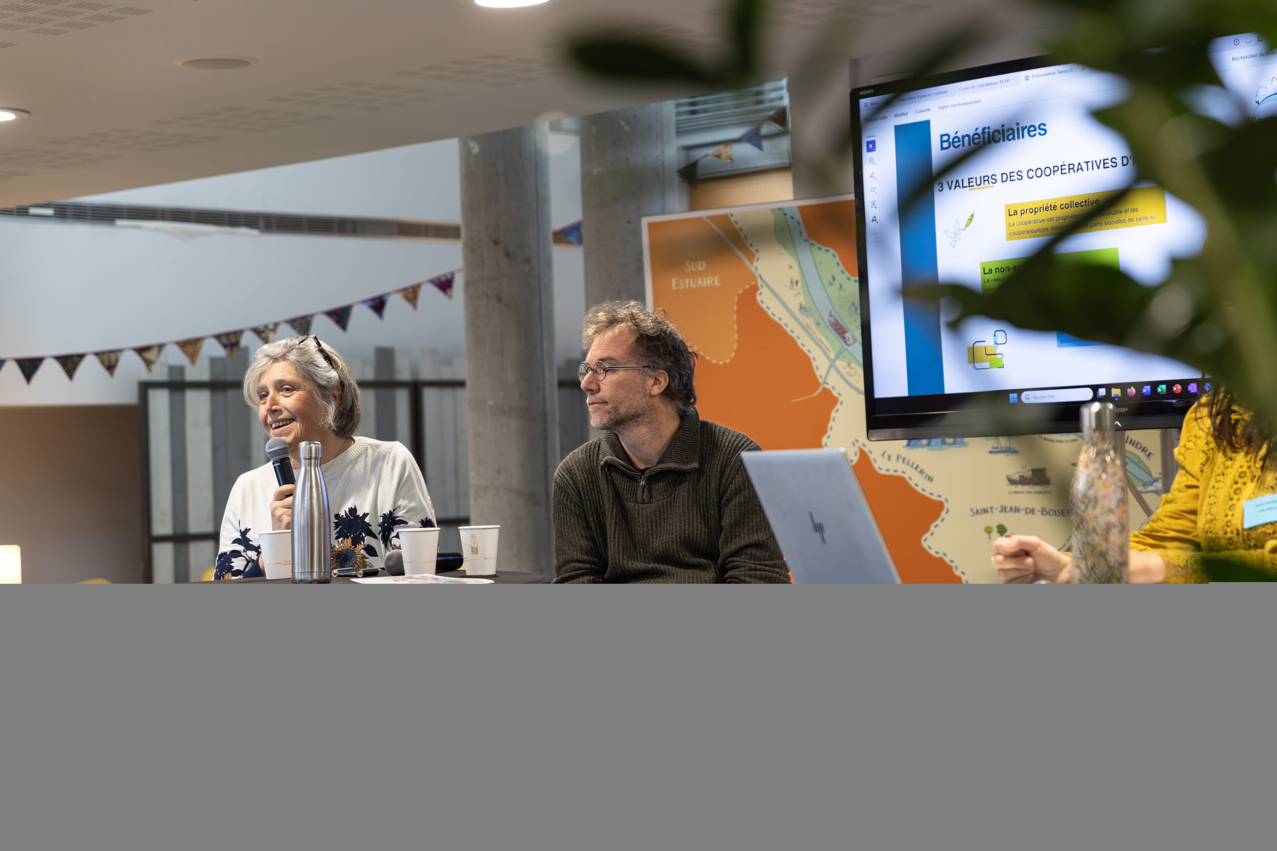 table ronde rencontres locales de l'habitat participatif 2025